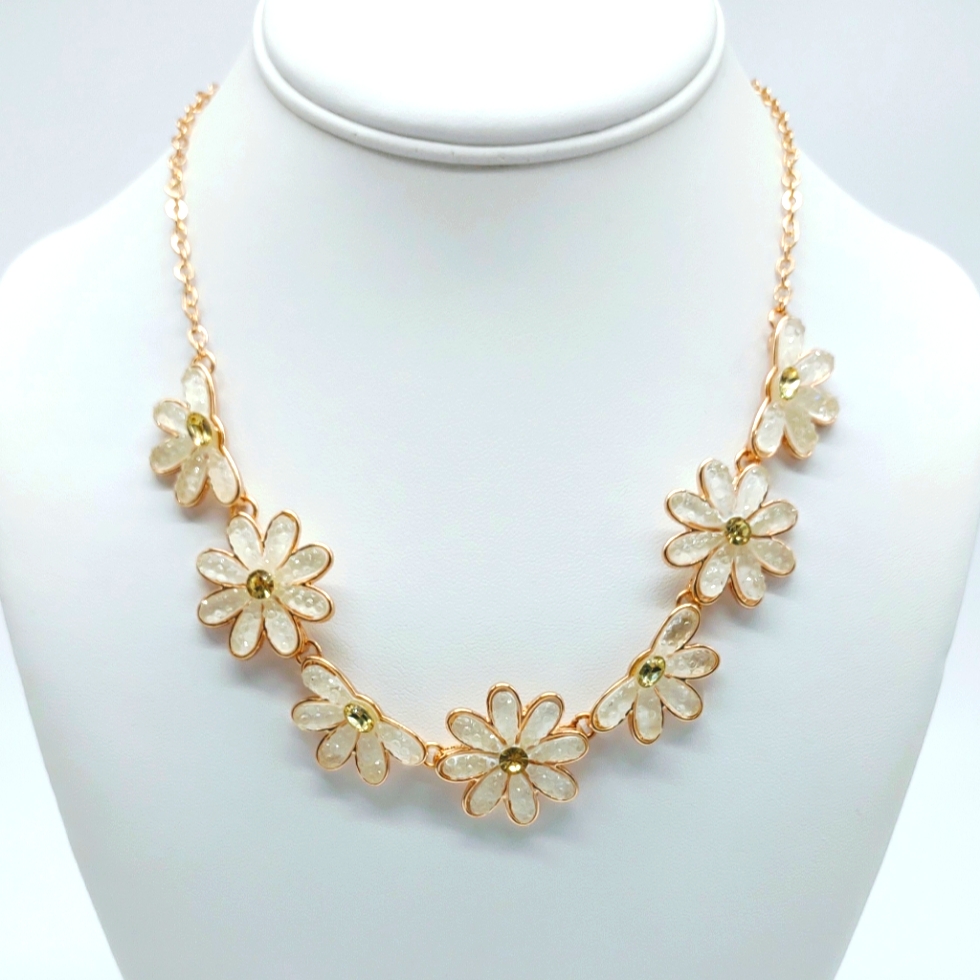 Bella Jack Daisy Rhinestone Statement Necklace 22$